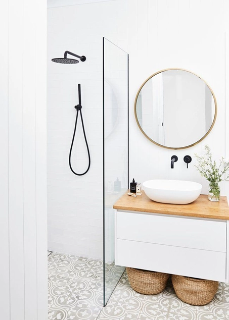 Stylish and Space-Saving: 16 Small Bathroom Shower Ideas