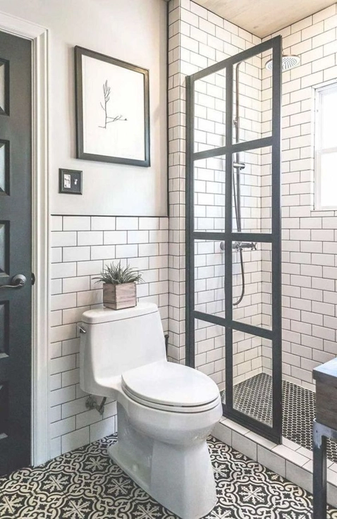 10 Stylish Small Bathrooms With Walk-In Showers